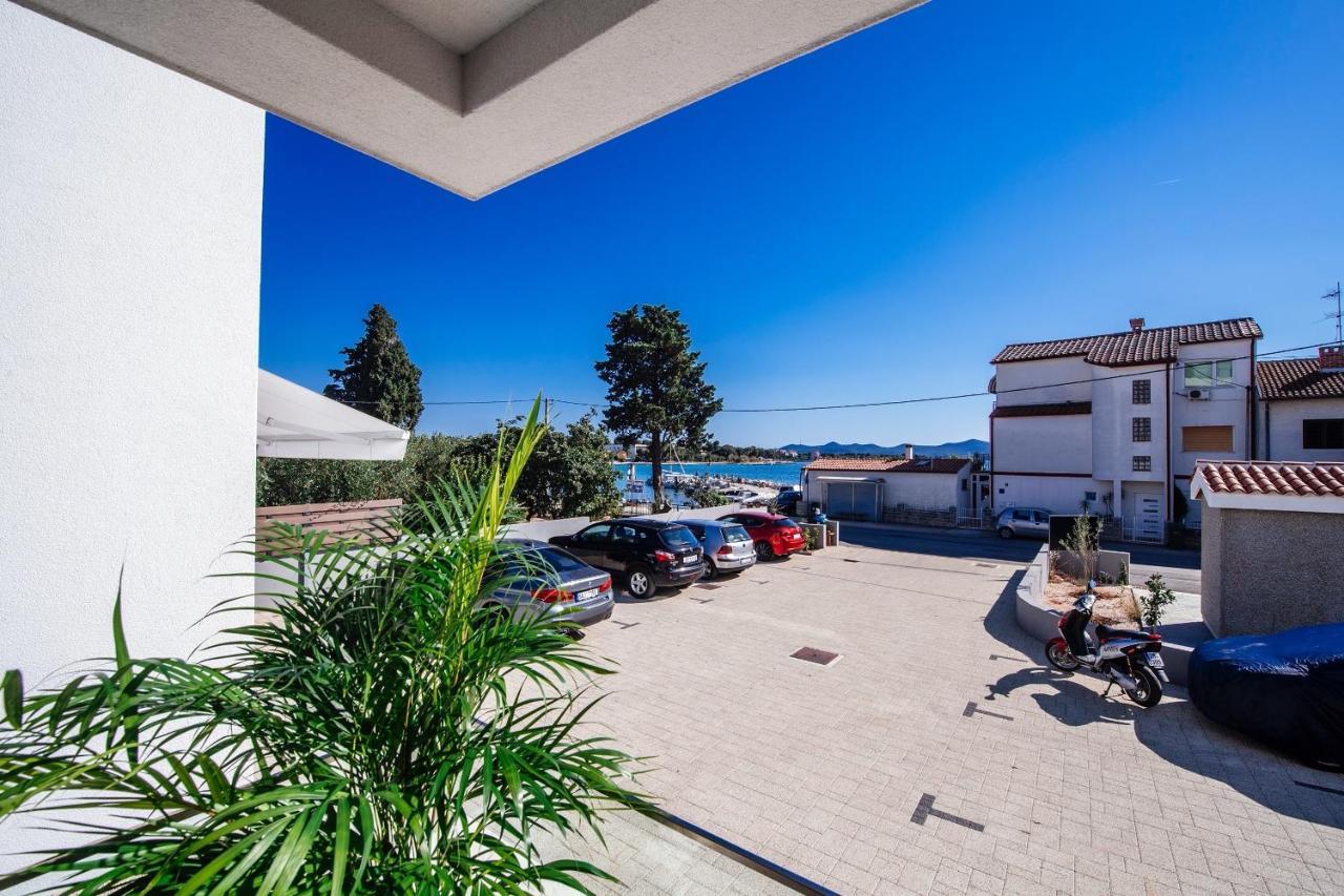 Apartment Isabela Prague With Front Zadar